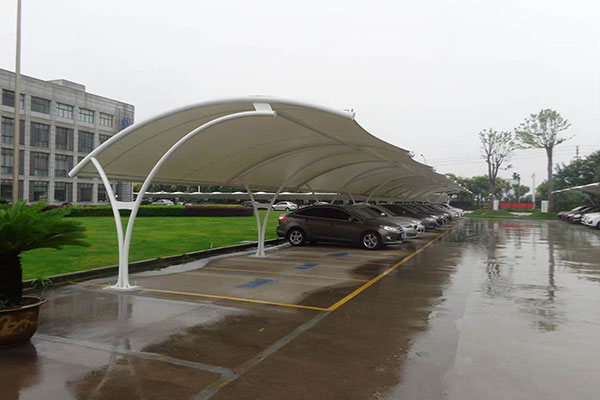 銅陵不同膜材的使用壽命：揭秘材料選擇對建筑性能的影響